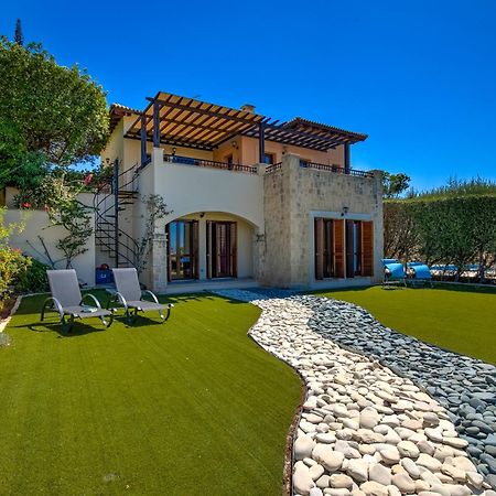Fantastic Junior Villa Cz02 Salamis With Gorgeous Views, Aphrodite Hills Kouklia Esterno foto