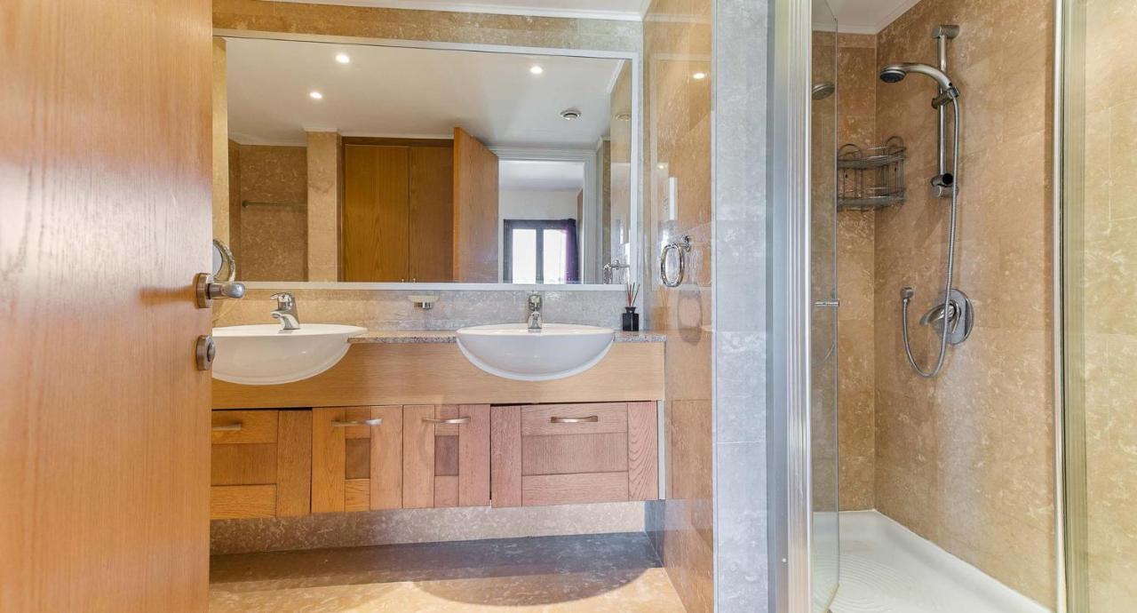 Fantastic Junior Villa Cz02 Salamis With Gorgeous Views, Aphrodite Hills Kouklia Esterno foto