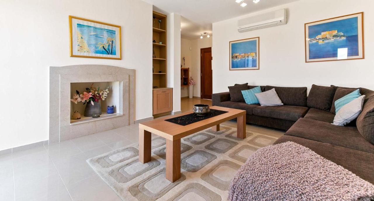 Fantastic Junior Villa Cz02 Salamis With Gorgeous Views, Aphrodite Hills Kouklia Esterno foto