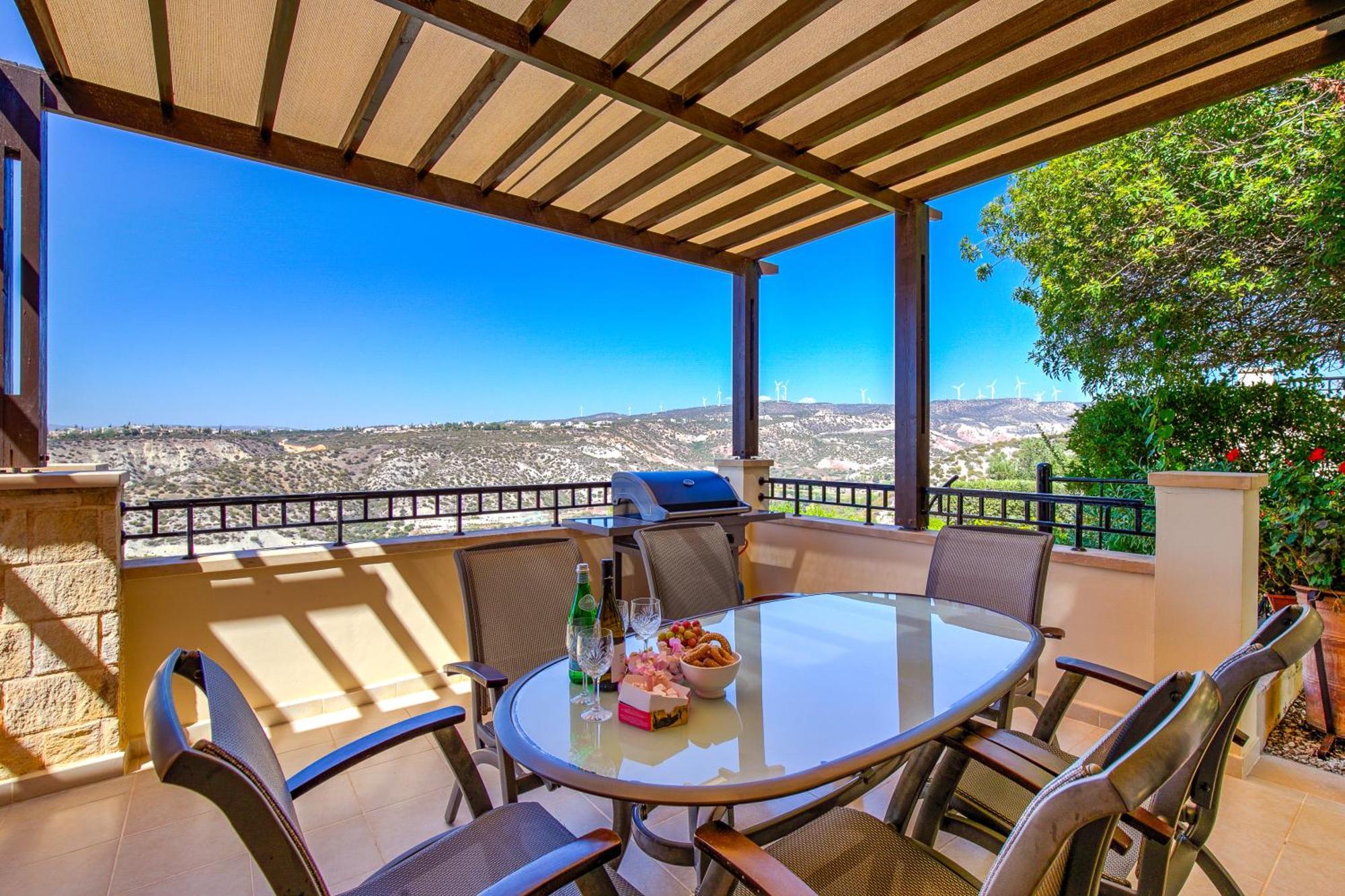 Fantastic Junior Villa Cz02 Salamis With Gorgeous Views, Aphrodite Hills Kouklia Esterno foto